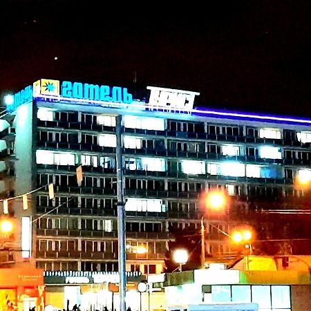 Tourist Hotel Kharkiv Bagian luar foto