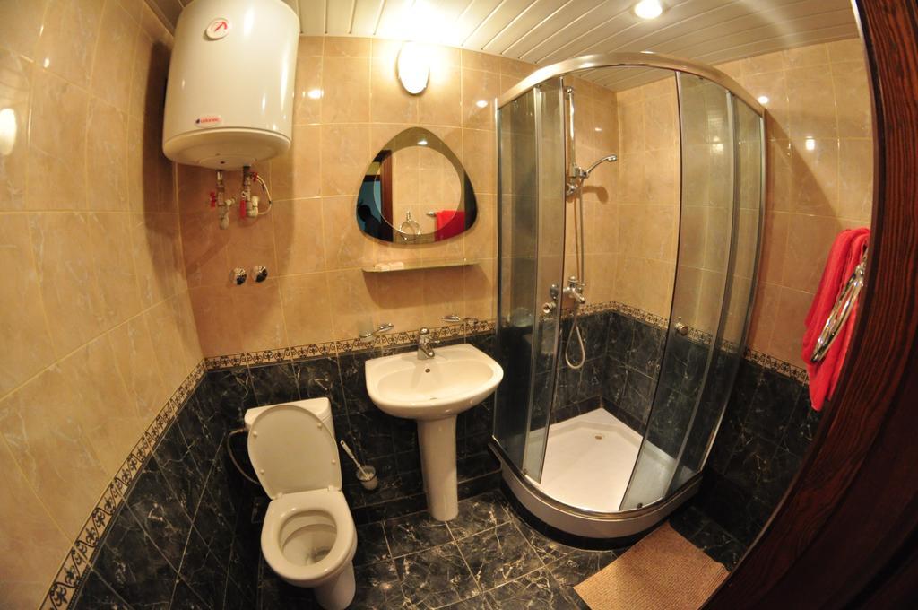 Tourist Hotel Kharkiv Ruang foto